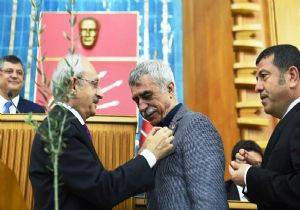 CHP ye Sürpriz Üye